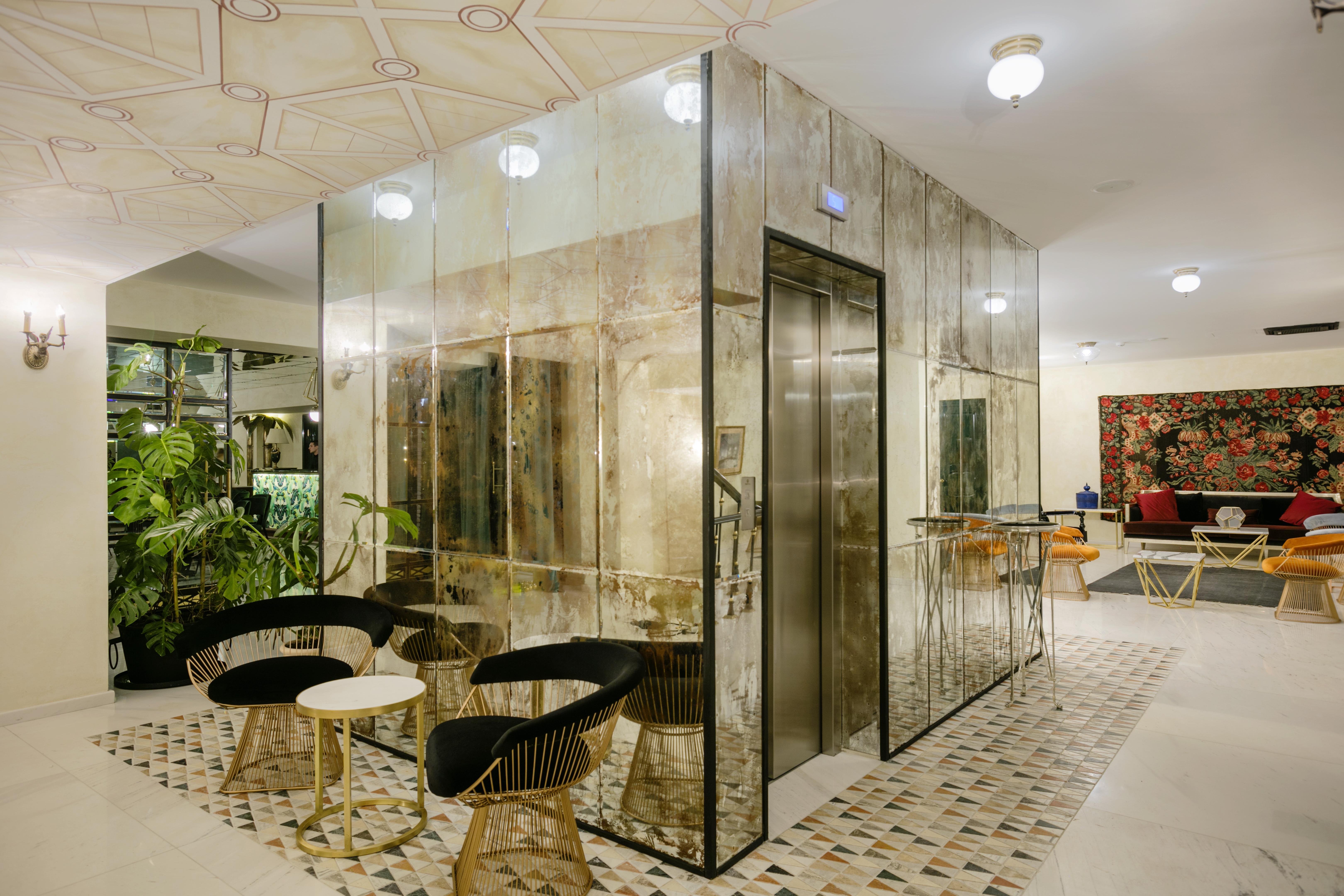 Museum Hotel Tbilisi ภายนอก รูปภาพ